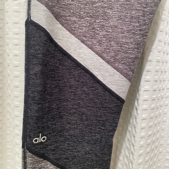 ALO Yoga High-waist Alosoft Sheila Legging L - Picture 2 of 7